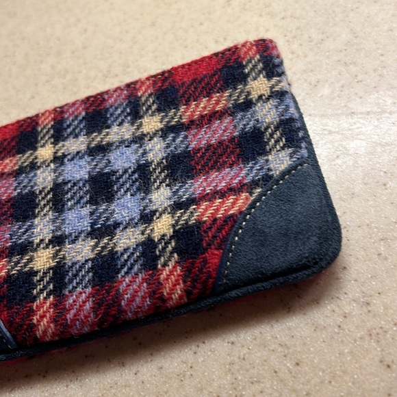 NWT VINTAGE COACH HOLIDAY PLAID SMALL WRISTLET - Picture 3 of 4